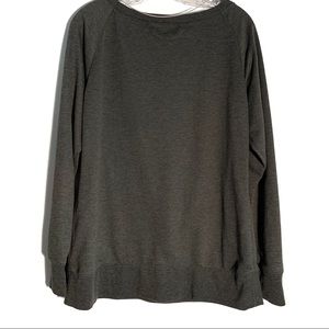 Under Armour Sweaters - UNDER ARMOUR GRAY SCOOP NECK SWEATSHIRT Under Armour Sweaters - UNDER ARMOUR GRAY SCOOP NECK SWEATSHIRT